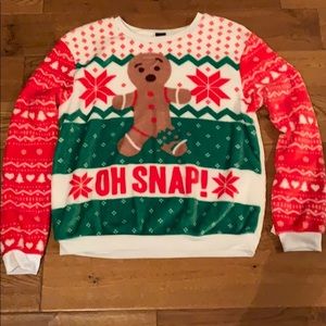 New Christmas Pull over size small